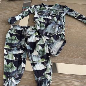 Posh peanut Henry kimono set